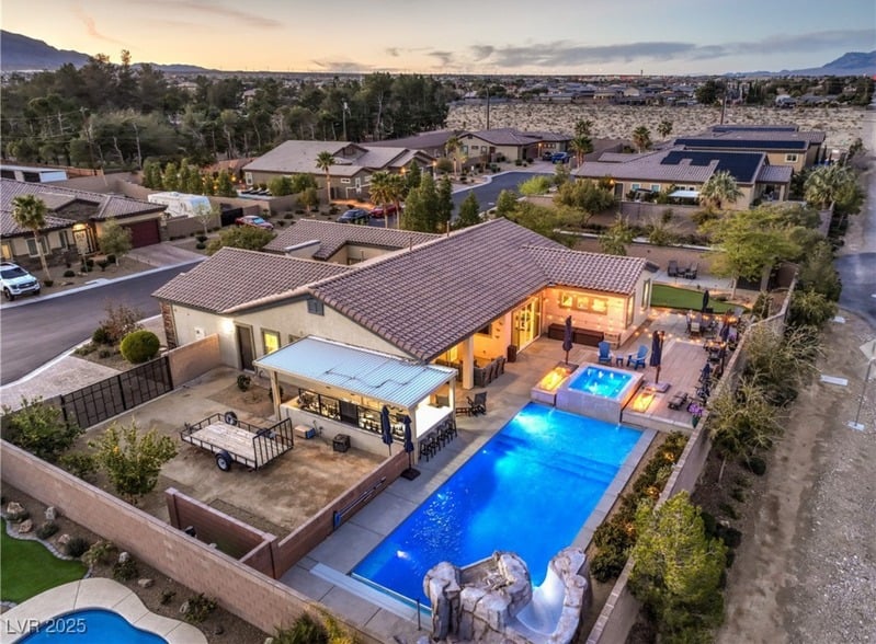Pending listing in Las Vegas